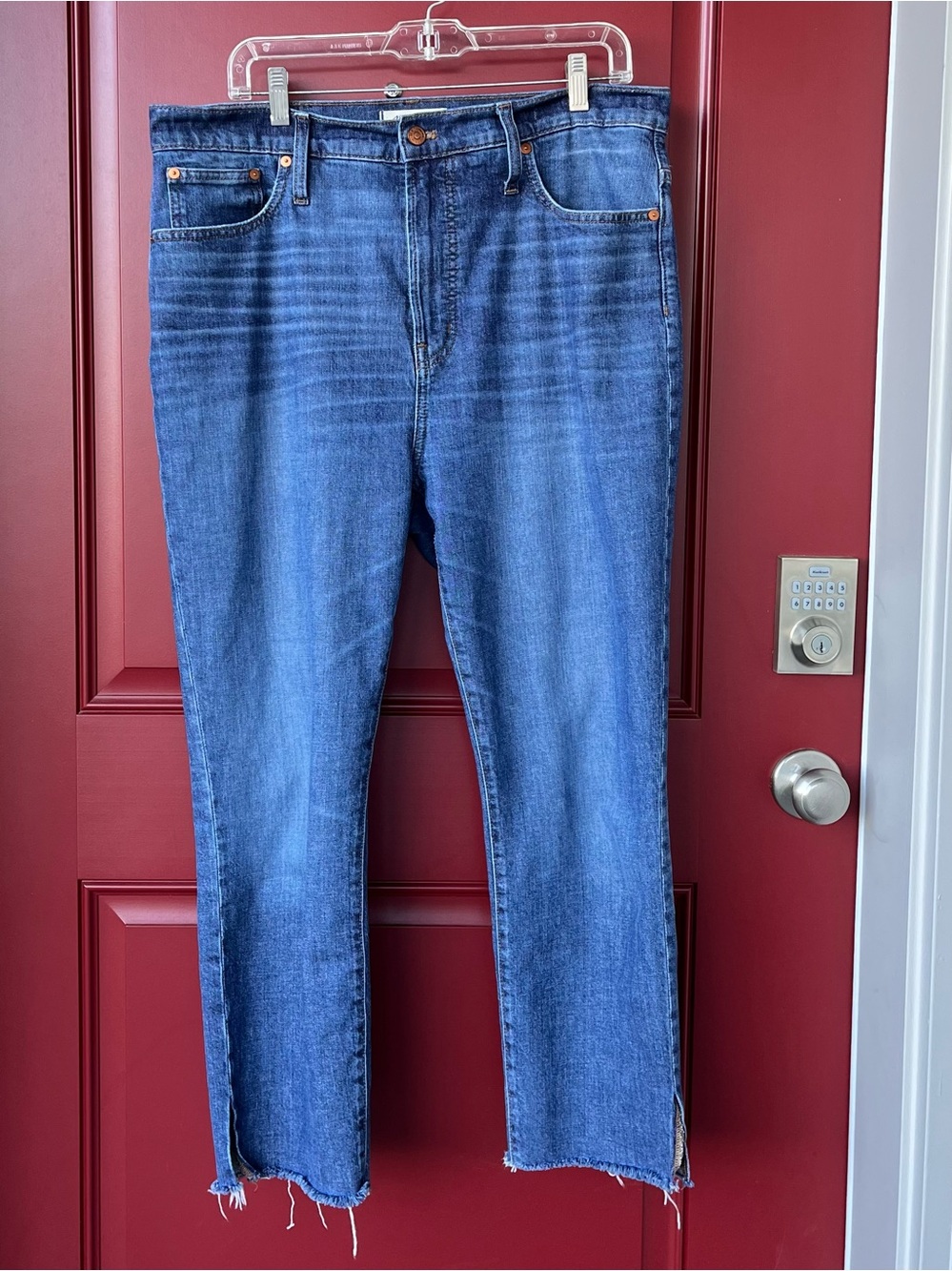 Madewell vintage high waist side slit crop jean in size 32